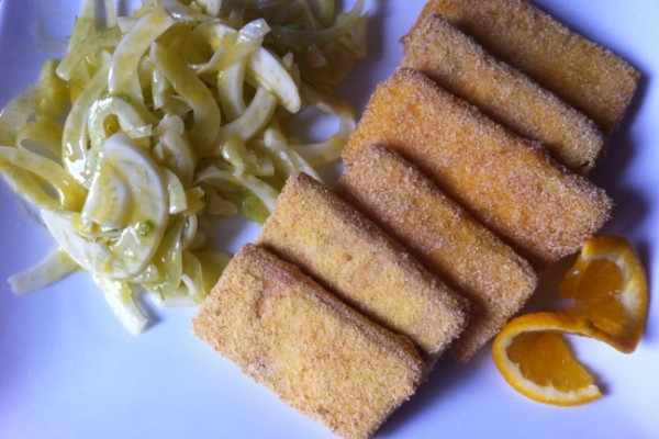 Cotoletta di tofu con insalata di finocchi