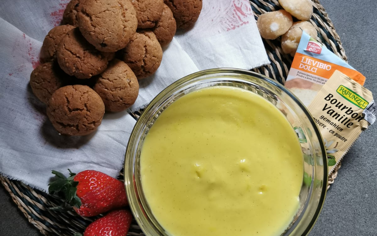 Crema e Biscotti una ricetta semplice che è una coccola