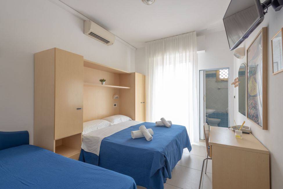 Hotel Luxor Veg Igea Marina