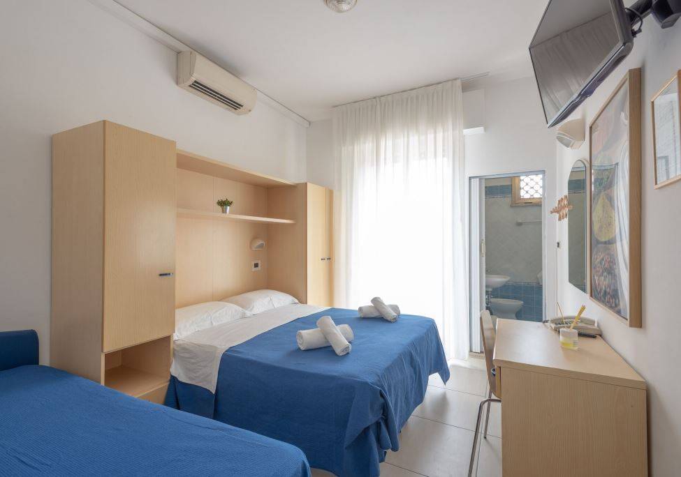 Hotel Luxor Veg Igea Marina